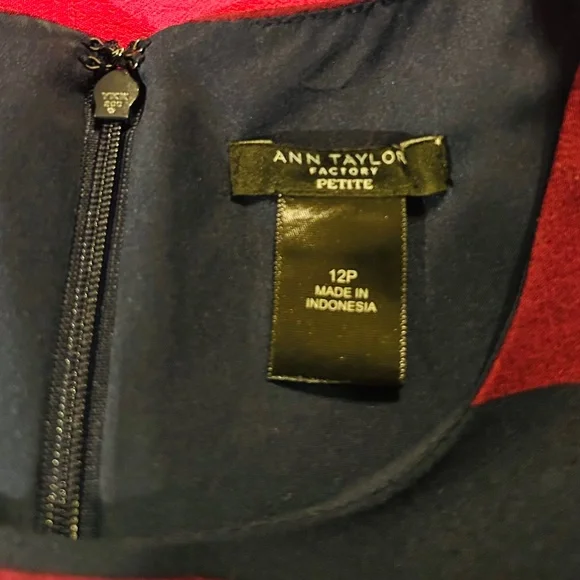 Ann Taylor Factory Sleeveless Burgundy—Multi Stripes Career Casual Dress - Picture 6 of 9